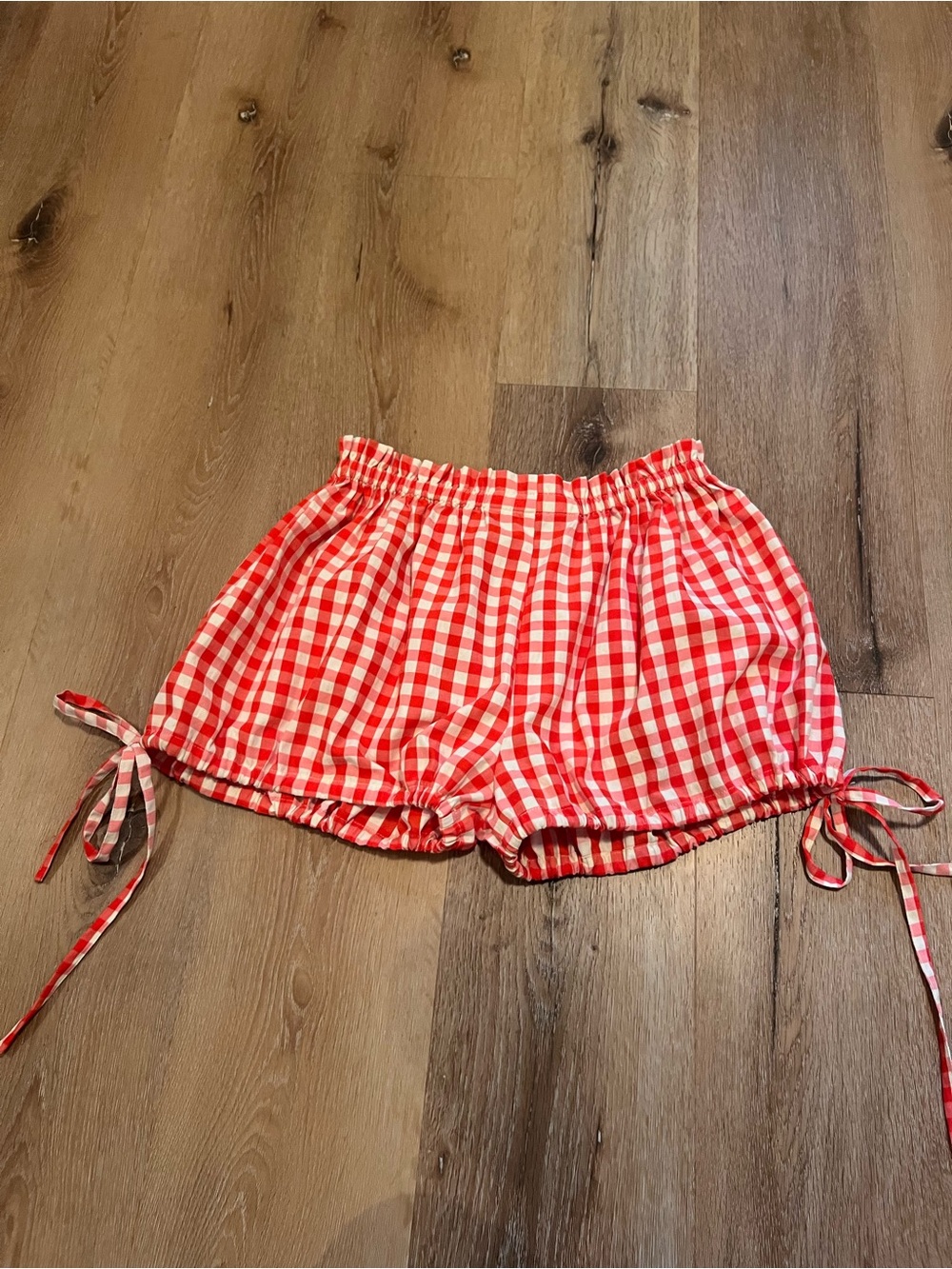 Find Me Now Small Red Gingham Bubble Women’s Shorts